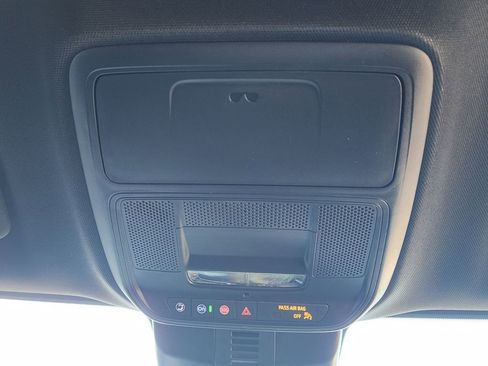 New 2026 GMC Acadia AT4 w/ Luxury Package image 39