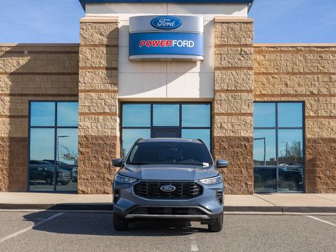 New 2026 Ford Escape ST-Line Select AWD/4WD image 3