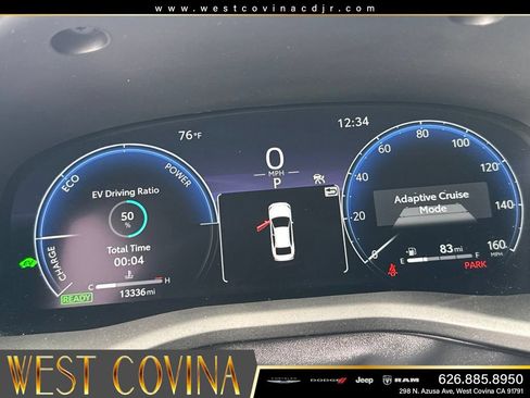 Used 2025 Toyota Camry XSE FWD image 23