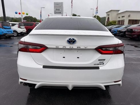 Used 2023 Toyota Camry SE w/ Audio Upgrade Package FWD image 6