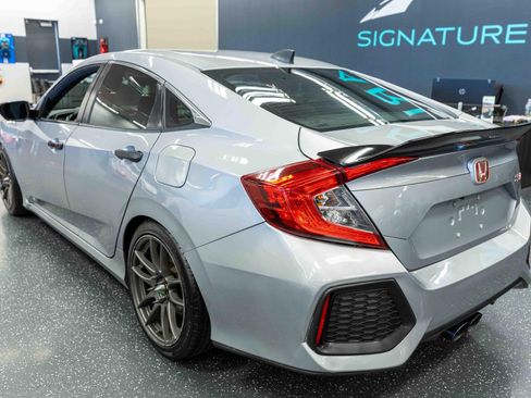 Used 2018 Honda Civic Si image 8