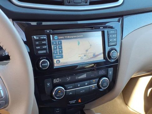 Used 2014 Nissan Rogue SL image 20