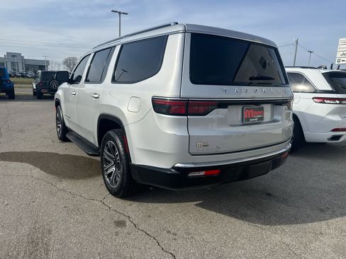 Used 2022 Jeep Wagoneer Series III w/ Convenience Group I image 7