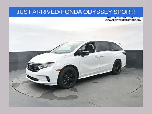 Used 2023 Honda Odyssey Sport image 1