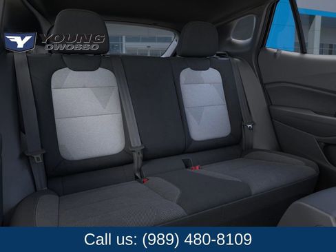 New 2026 Chevrolet Trax RS w/ Sunroof Package image 17