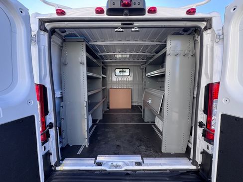 Used 2025 RAM ProMaster 1500 w/ Safety Group FWD image 1
