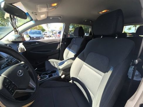 Used 2017 Hyundai Tucson SE FWD image 9