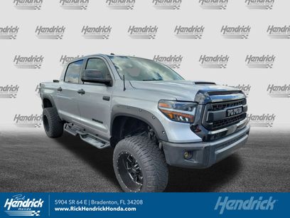 Used 2015 Toyota Tundra SR5 w/ SR5 Upgrade Package