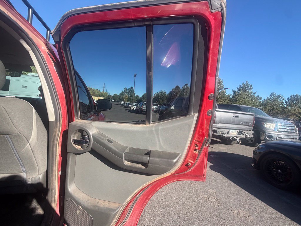 Used 2011 Nissan Xterra S AWD/4WD image 13