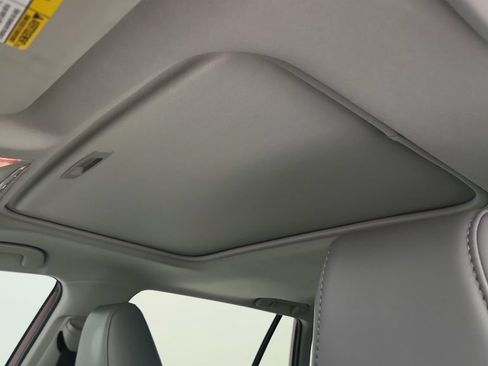 Used 2021 Toyota RAV4 XLE Premium FWD image 11