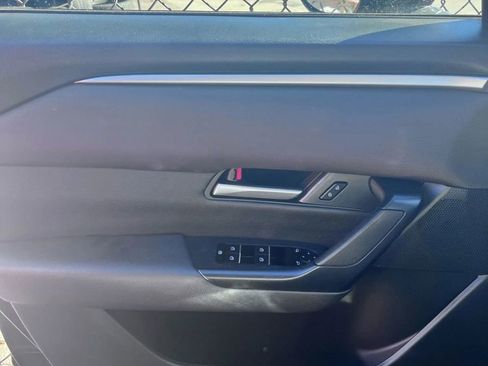 Used 2023 MAZDA CX-50 2.5 S w/ Preferred Plus Pkg image 19