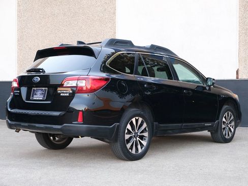 Used 2016 Subaru Outback 2.5i Limited image 15