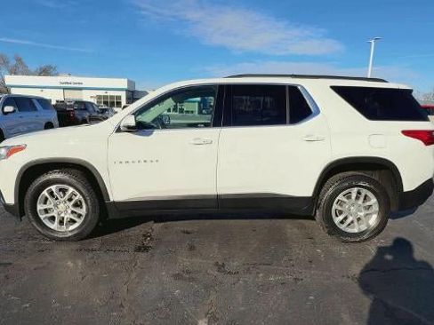 Certified 2020 Chevrolet Traverse LT image 5