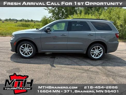 Used 2024 Dodge Durango GT AWD/4WD image 5
