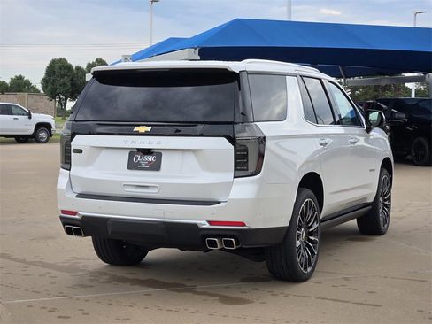 New 2025 Chevrolet Tahoe High Country image 4