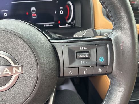 Used 2023 Nissan Rogue Platinum w/ Platinum Premium Package image 26