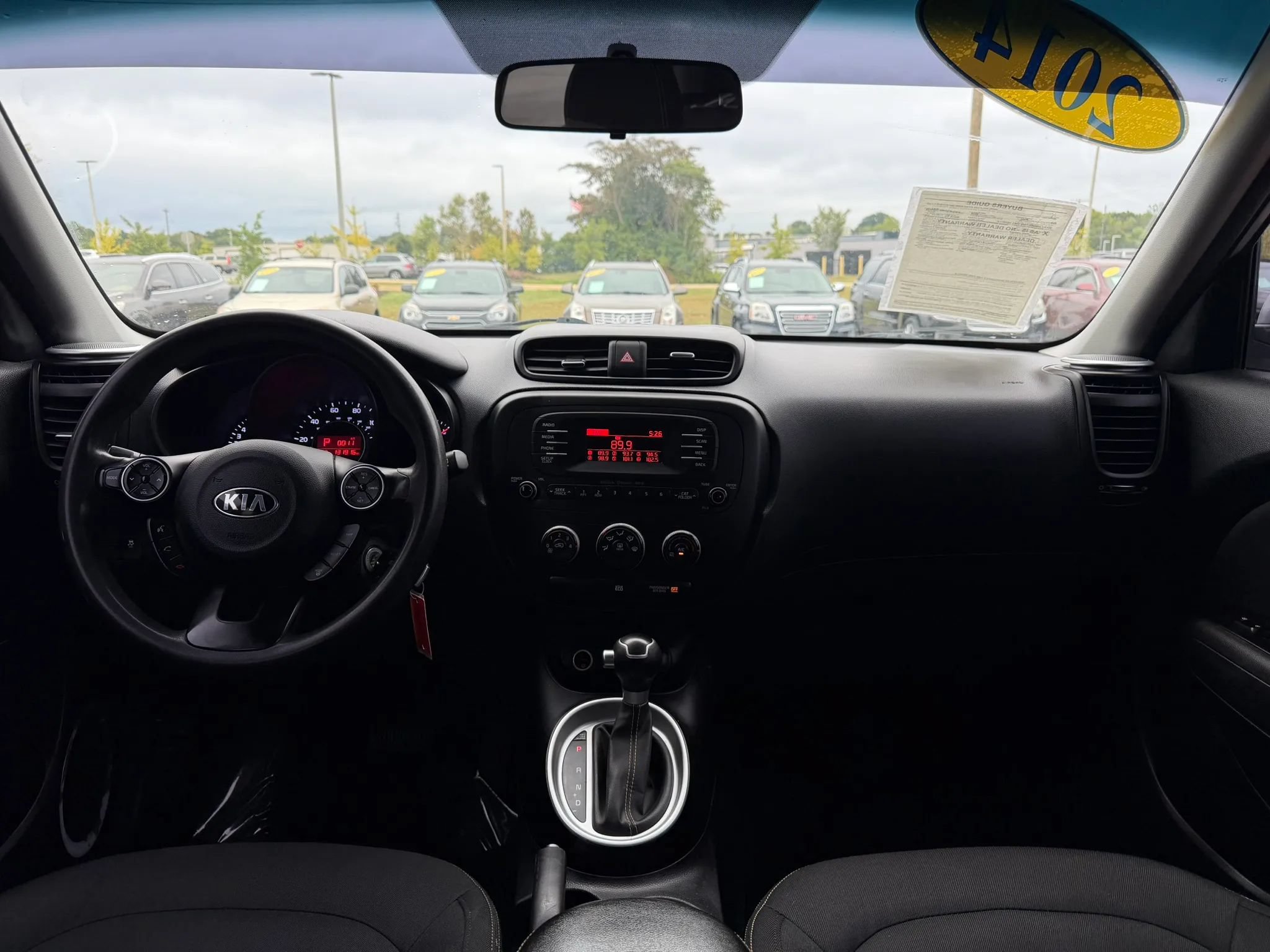 Used 2014 Kia Soul + FWD image 9