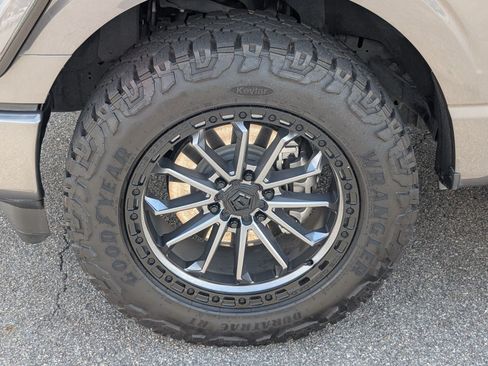 Used 2023 Ford F150 Lariat w/ Equipment Group 502A High AWD/4WD image 13