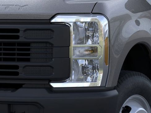 New 2026 Ford F350 XL image 18