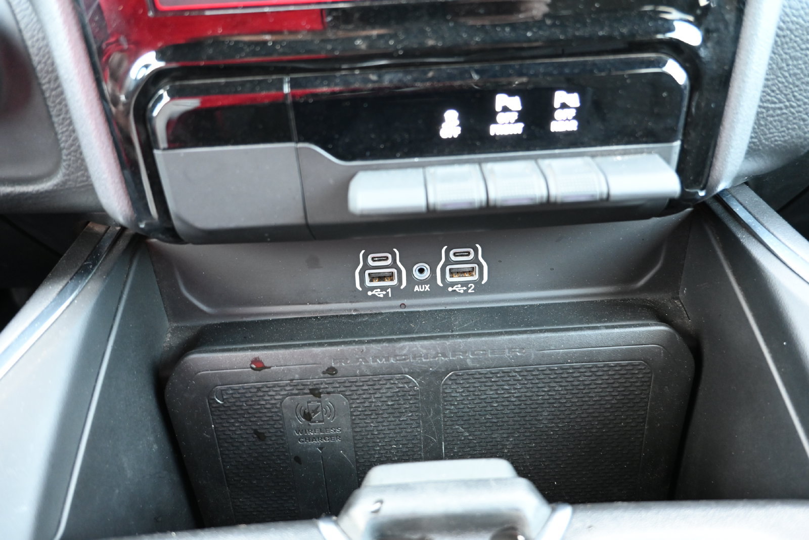 Used 2025 RAM 1500 Big Horn AWD/4WD image 17