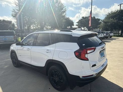 Used 2022 GMC Terrain AT4 w/ Infotainment Package II AWD/4WD image 36