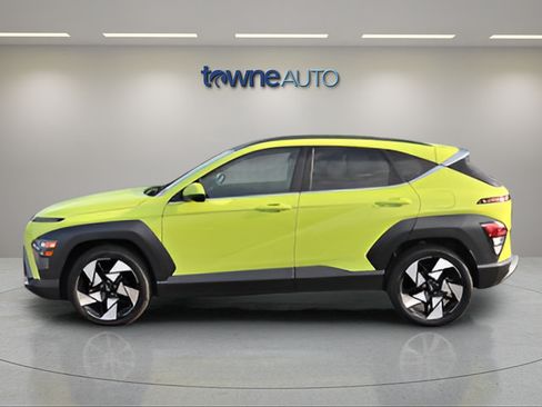 Used 2024 Hyundai Kona Limited FWD image 2