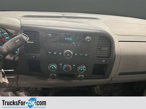 Used 2010 Chevrolet Silverado 2500 W/T image 8