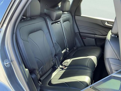 New 2025 Ford Escape SE w/ PHEV Premium Package image 16