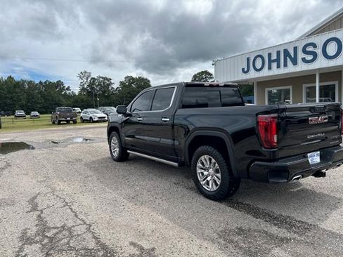 Used 2024 GMC Sierra 1500 Denali w/ Technology Package image 7