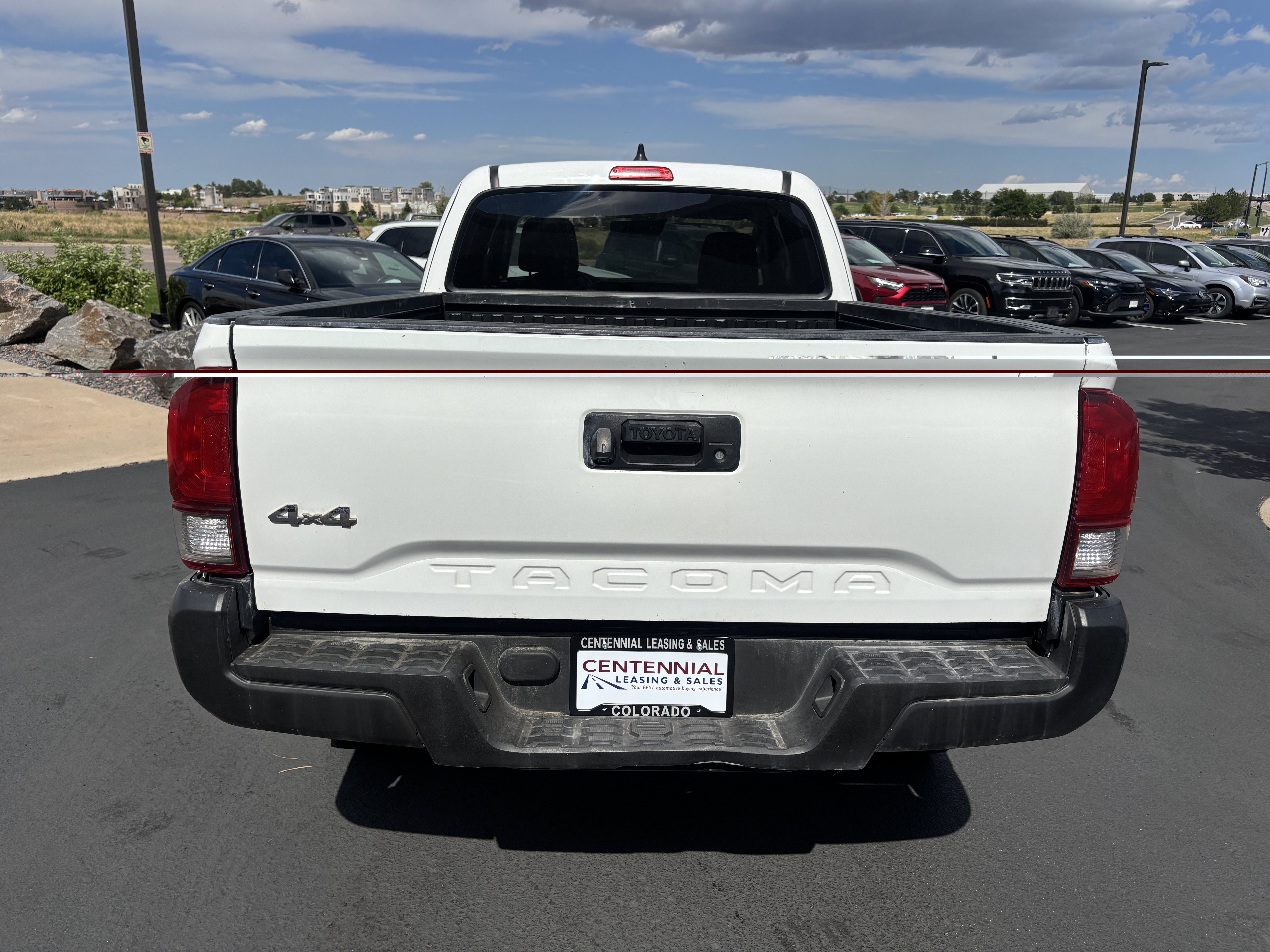Used 2022 Toyota Tacoma SR AWD/4WD image 6