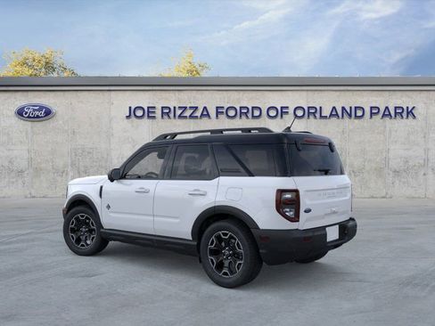 New 2025 Ford Bronco Sport Outer Banks w/ Outer Banks Tech Package+ image 4