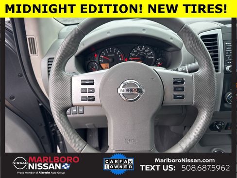 Certified 2020 Nissan Frontier SV w/ Midnight Edition Floor Mats image 21