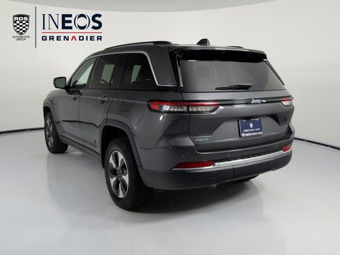 Used 2023 Jeep Grand Cherokee 4WD 4xe image 7