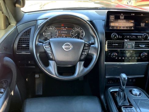 Used 2022 Nissan Armada SL w/ Midnight Edition Package image 5