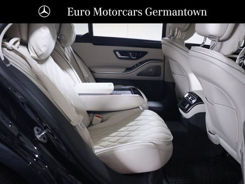 Certified 2023 Mercedes-Benz S 580e 4MATIC Sedan image 60