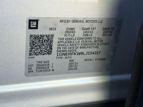 Used 2020 Chevrolet Traverse LS image 40