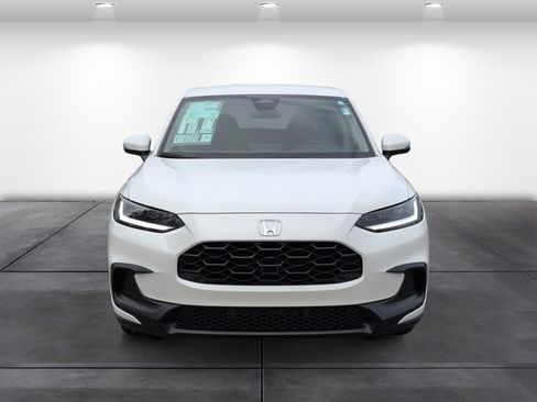 New 2026 Honda HR-V LX image 4