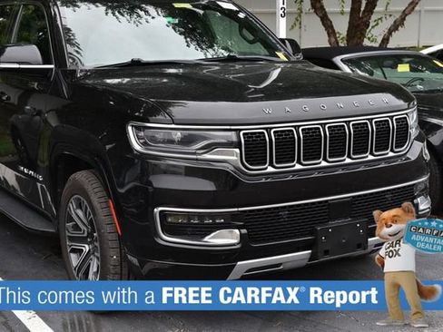 Used 2023 Jeep Wagoneer L Series II AWD/4WD image 2