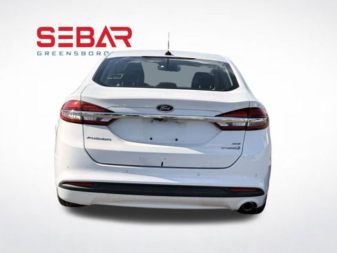 Used 2017 Ford Fusion SE w/ Equipment Group 602A image 6