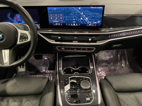 Certified 2024 BMW X7 xDrive40i w/ M Sport Package AWD/4WD image 17