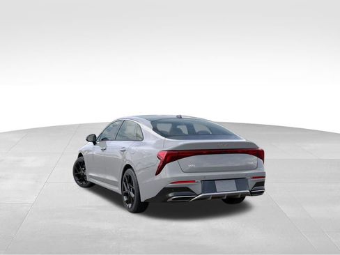 New 2026 Kia K5 GT-Line image 4
