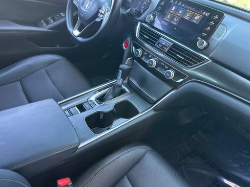 Used 2021 Honda Accord Sport image 15