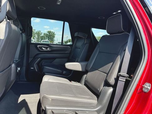 Used 2023 GMC Yukon SLT AWD/4WD image 23