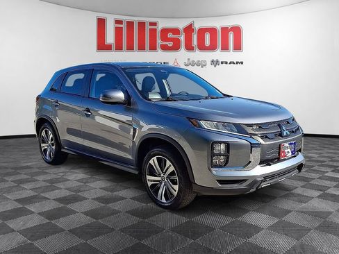 Used 2023 Mitsubishi Outlander Sport SE AWD/4WD image 3