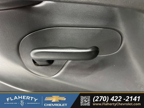 Used 2003 Chevrolet Silverado 2500 LS w/ Skid Plate Package image 19