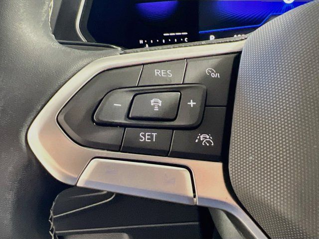 Used 2023 Volkswagen Tiguan SE FWD image 17