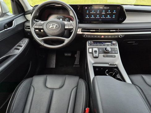 Used 2025 Hyundai Palisade SEL FWD image 17
