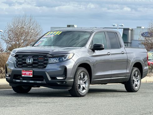 Certified 2024 Honda Ridgeline TrailSport image 8