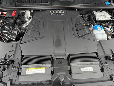 Used 2017 Audi Q7 3.0T Premium AWD/4WD image 48