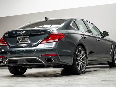 Used 2019 Genesis G70 3.3T Design image 12